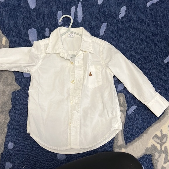 Great condition a lot of size 2 dress shirts gap and Gymboree - Picture 4 of 5